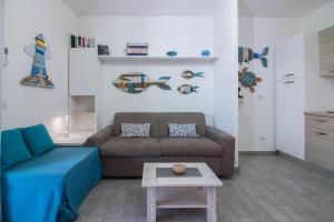 GuestHost - Gabbiano Lovely Flat with Veranda