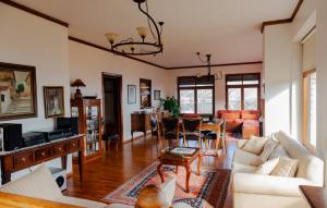 Το σπιτι της Ελευθερίας και της Σοφίας