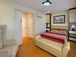 Modern Victorian Home - Stay Near SM Batangas