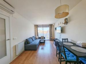 Modern Apartment near the sea