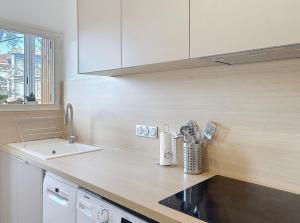 Appartement cosy 4 à 6 pers Parking Plage et Port de Sanary à 5 min