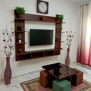 Spacious Beach Hideaway