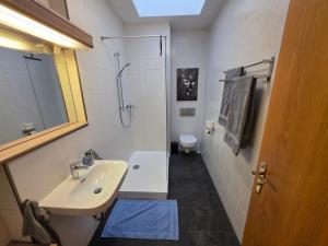 76m2 FERIENWOHNUNG - 2 RAUM WOHNUNG APARTMENT in ZITTAUER STADTZENTRUM INNENSTADT INNENRING TOP LAGE - WOHNEN AUF ZEIT IN ZITTAU