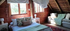 Vaalkop Dam Reserve, self-catering log cabin holiday home in Beestekraal, South Africa