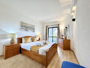 Albufeira Salgados Beach 1 by Homing