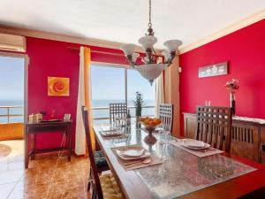 Apartment schöne Wohnung Radazul Meerblick by Interhome