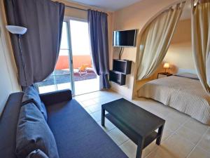 Apartment Moderne Wohnung in Pájara mit Großer Terrasse by Interhome