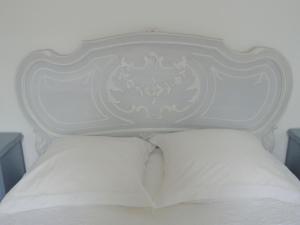 Apartment Domaine Les Rivales en Provence- klimatisiertes Apartment La Cigale Etage by Interhome