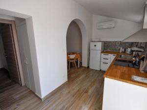 Apartment Schöne Wohnung in Novigrad mit kostenlosem Parkplatz by Interhome