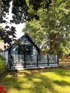 Morrigan 7-Hot Tub-Pet Friendly-Boutique-Perthshire-Families