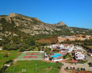 Hotel with swimming pool near Baja Sardinia