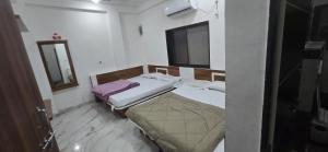 Hotel Shri Hari Har Inn