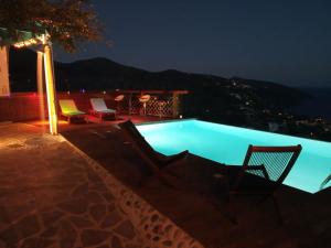 Holiday Home Villa Mirabello suites mit herrlicher Aussicht by Interhome