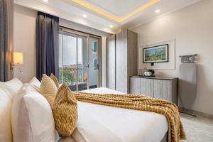 Saltstayz Executive Serviced Apartment Sector 45