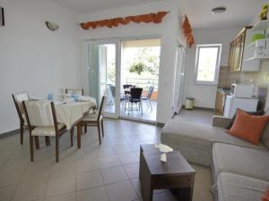 Apartment RAUL DAJLA by Interhome