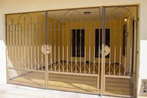 Casa 3 Torres, Calle 76.