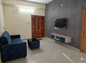 Basic 2 bhk near Microsoft, Gachibowli