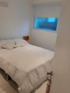 Hermoso Departamento 3 ambientes,ubicado a una cuadra del mar en el edificio Juan 1,con Aire acondicionado,Wifi y Cochera