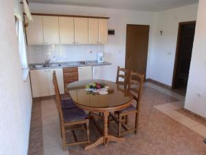 Apartment App Coki 4- by Interhome