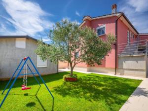 Holiday Home Family villa Nicole by Interhome