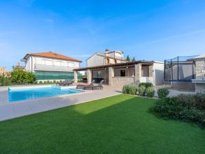 Holiday Home Georgine by Interhome