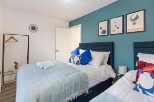 Apartment - Sleeps 11 - Hampstead Group Stay
