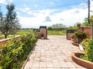 Holiday Home Haus im Industriestil Eni mit privatem Parkplatz by Interhome