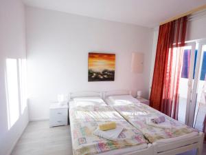 Apartment Leonardo B2 mit Terrasse by Interhome