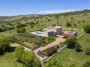 Holiday Home Heritage Villa Lilly by Interhome