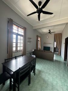 NovaHaus 2 Homestay Gong Badak
