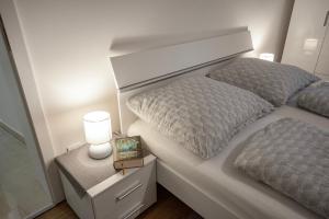 Lovely Prague Apartment 2