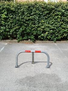 SANARY Studio couple 2 enfants 2 vélos VTC