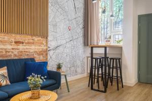 Klimatyczny Apartament z Antresolą w Kamienicy