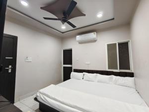 Hotel Rainbow palace