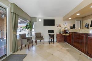 Best Western La Posada Motel