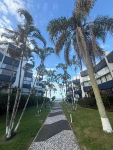 Apartamento Pé na Areia - 2 Quartos - Acesso Privativo à Praia - Ideal para Famílias