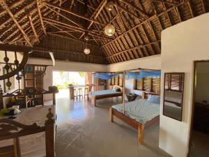 Baobab Beach Villa, Ushongo Beach, Pangani