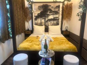 Romantic getaway with Balneo Centre Lorient
