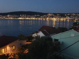 Haus am Meer Trogir, Mala Mora