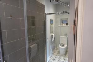 Victorian Suites Southport