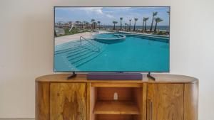 Luxury Oceanfront Condo with Stunning Views