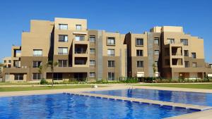 Luxury 1 Bedroom High Furniture In Palm Parks