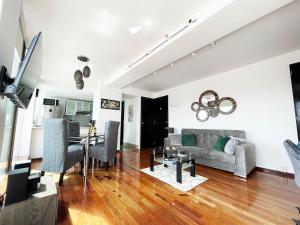 Alameda Central, Puerta Alameda