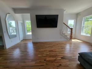 Pet-Friendly Townhouse with Free Parking in TN