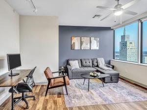 Apartment Kingbed+Parking+Pool+Gym+CityView+2TVs