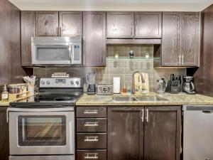 Apartment Kingbed+Parking+Pool+Gym+CityView+2TVs