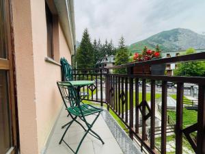 Apartment Zwei-Zimmer-Wohnung im Dachgeschoss 4 p- l- Villa Frejus by Interhome