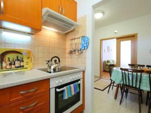 Apartment Fewo mit Balkon by Interhome