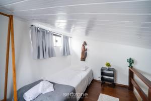 Casa a 700m da Praia do Campeche RFV0201