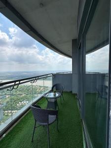 Supernova Golden Luxury Studio Apartment